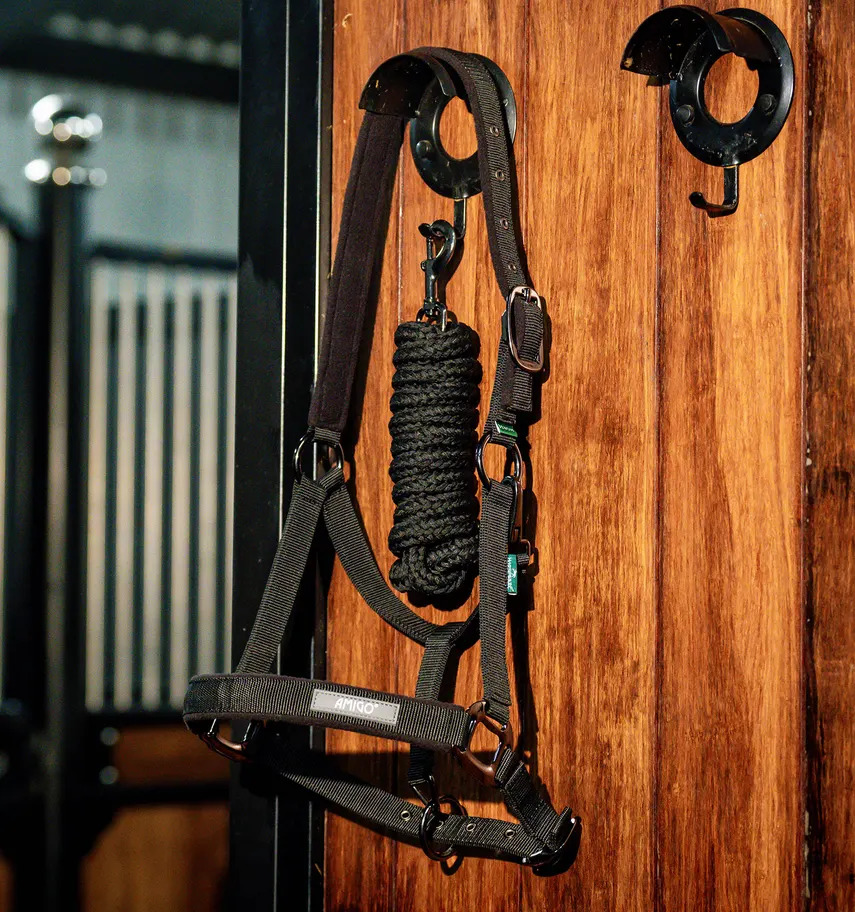 Headcollar by horseware