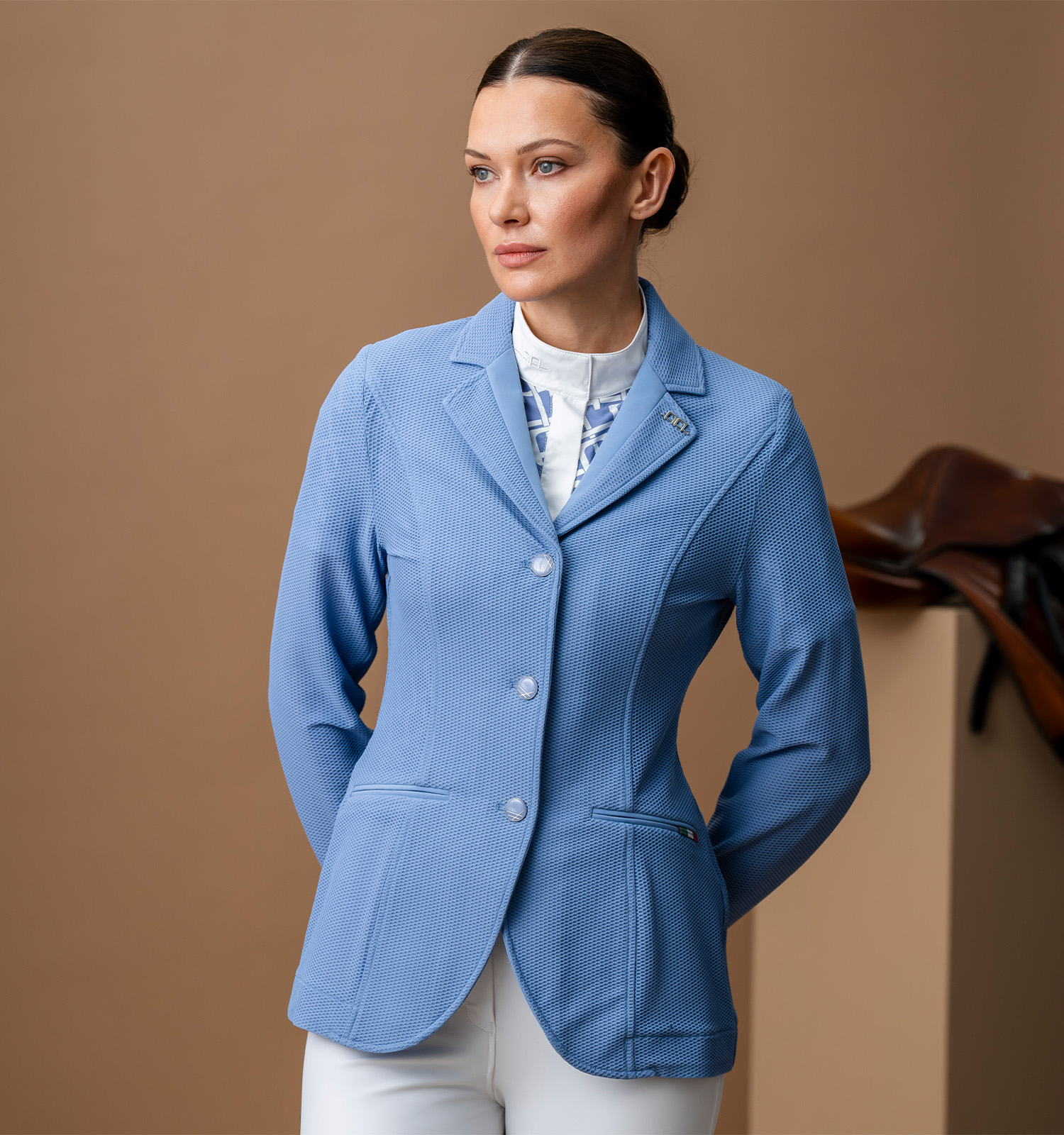 cccofl-blu2-aa-platinum-motion