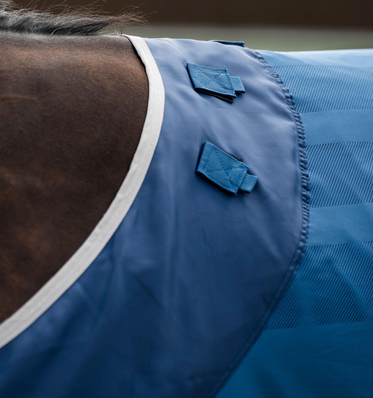 Horseware Ionic® Therapy Quarter Horse Mesh Cooler Hood